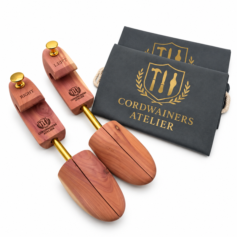 Cedar Shoe tree with 2x Premium shoe bag